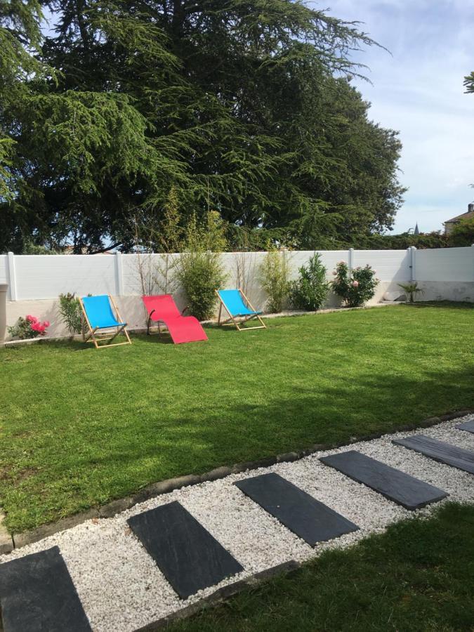 Maison Avec Jacuzzi Villa Saintes Eksteriør bilde